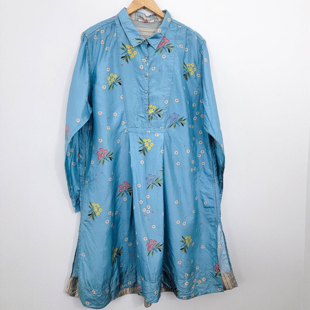 Pero Floral Blue Silk Collared Caftan Dress Dress One Size